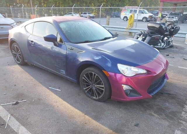 2016 TOYOTA Scion