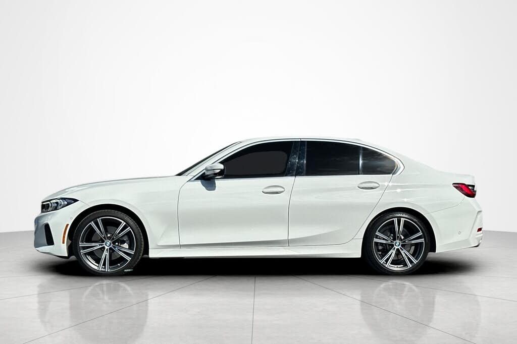 2024 BMW 330i