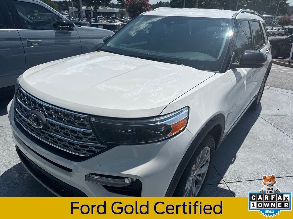2022 FORD Explorer