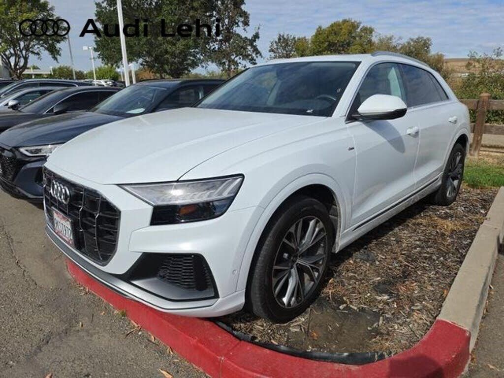 2023 AUDI Q8