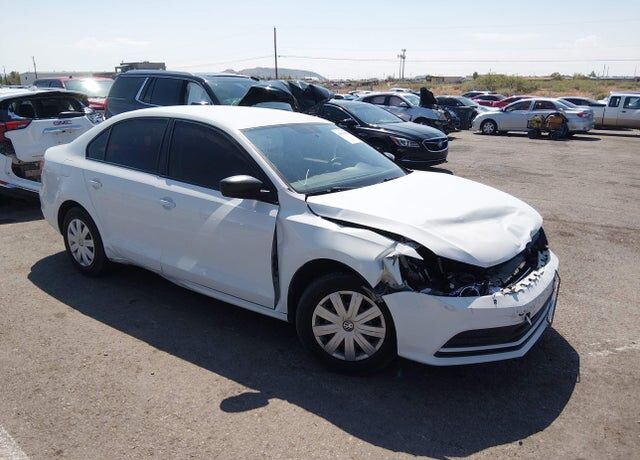 2016 VOLKSWAGEN Jetta
