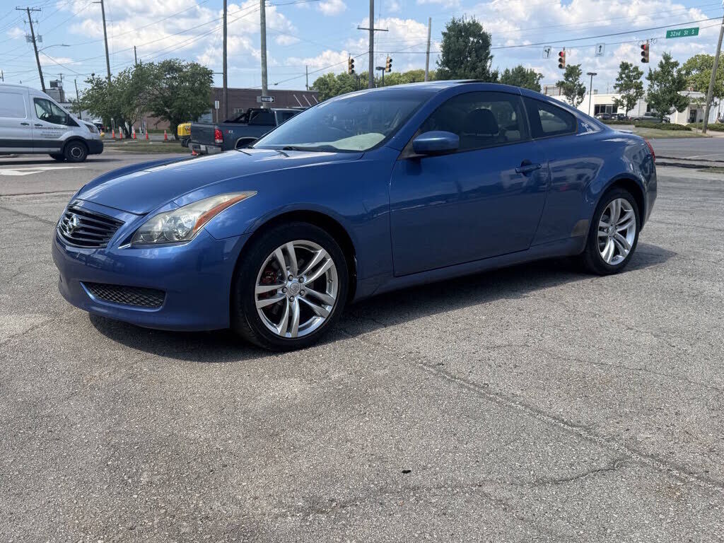 2009 INFINITI G37