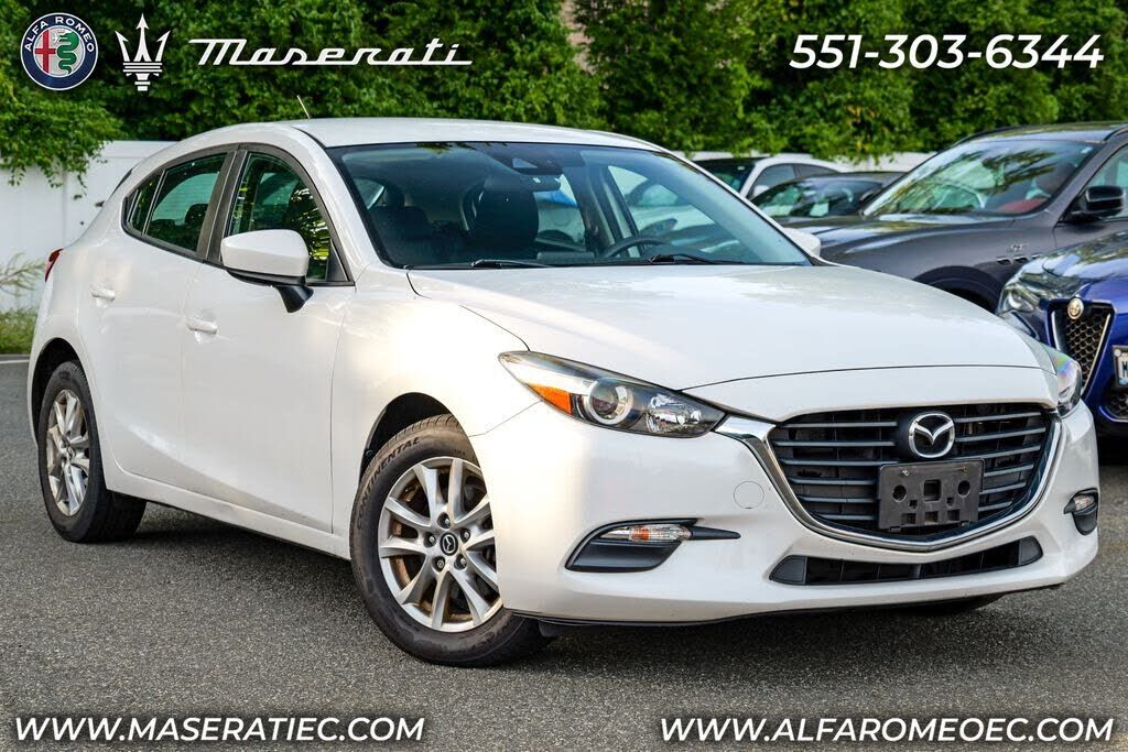 2018 MAZDA Mazda3
