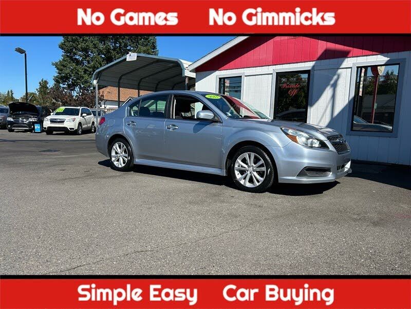 2013 SUBARU Legacy