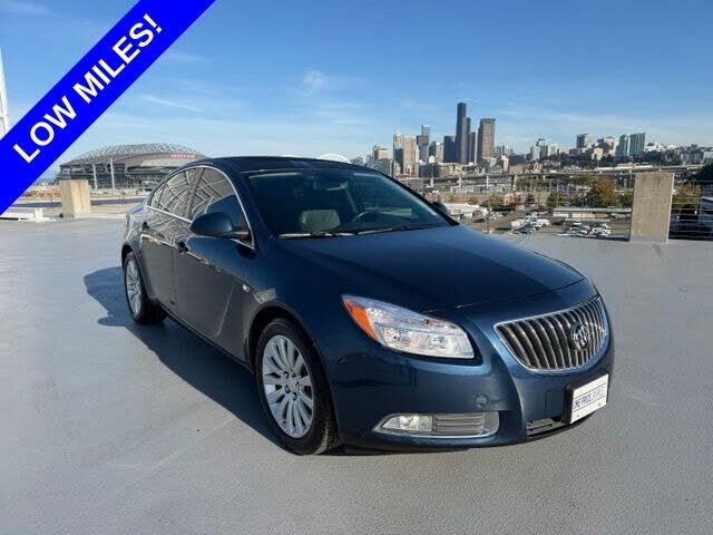 2011 BUICK Regal