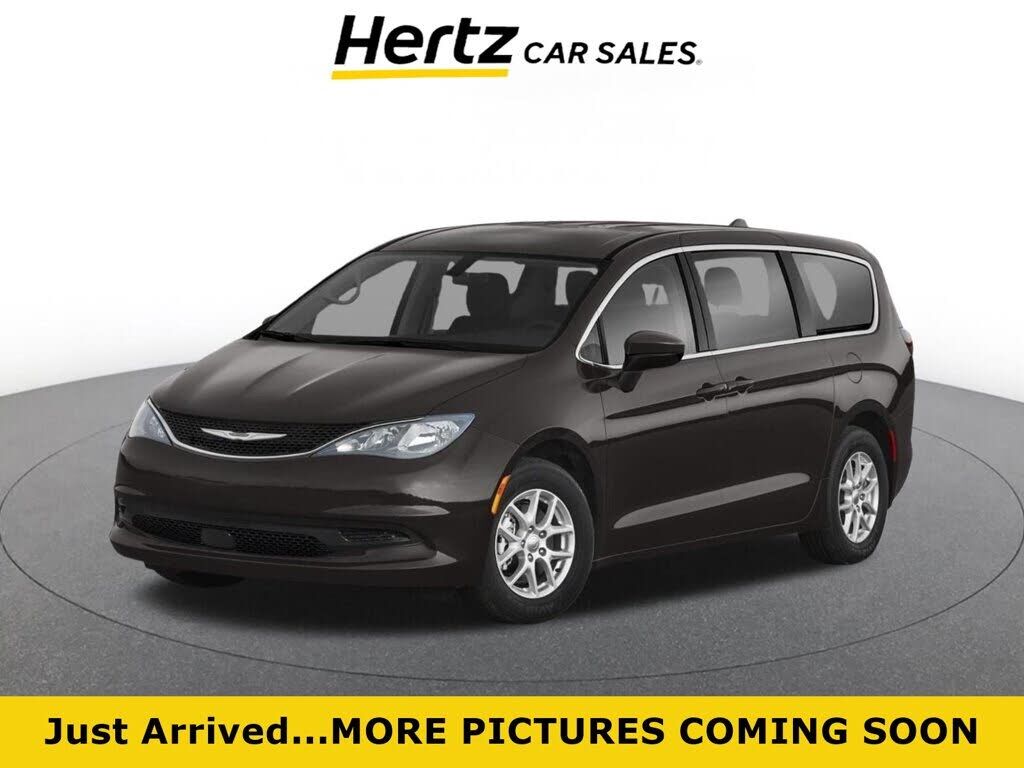 2023 CHRYSLER Voyager