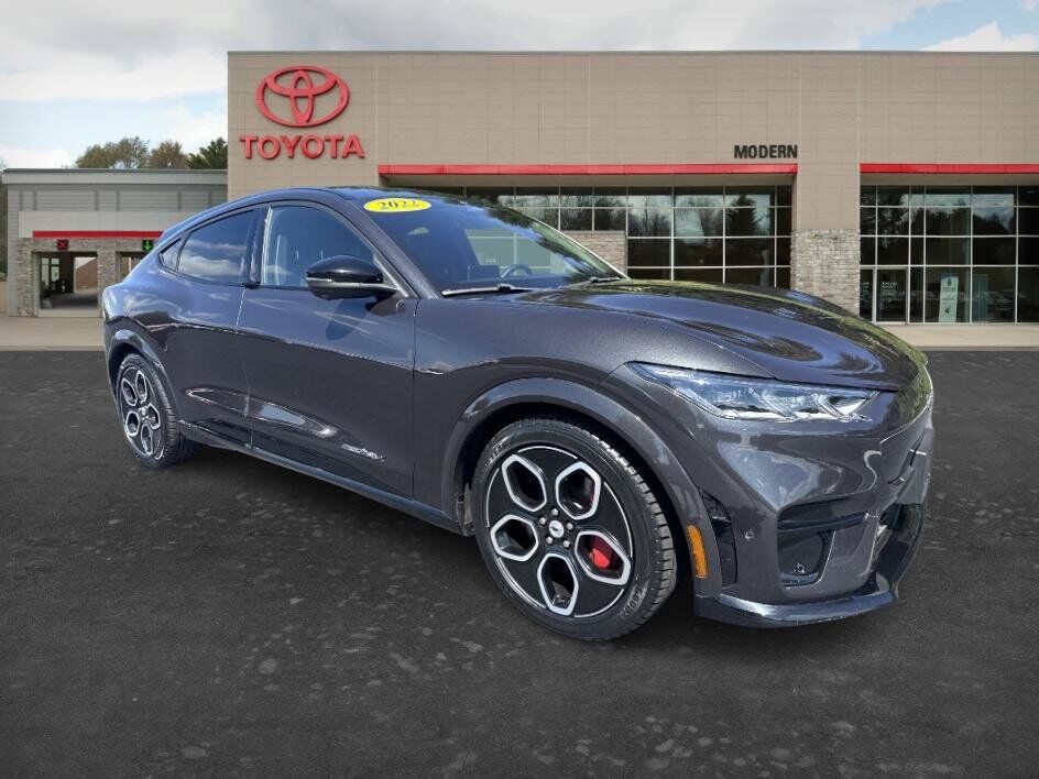 2022 FORD Mach-E