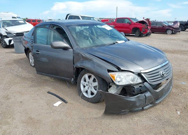 2008 TOYOTA Avalon