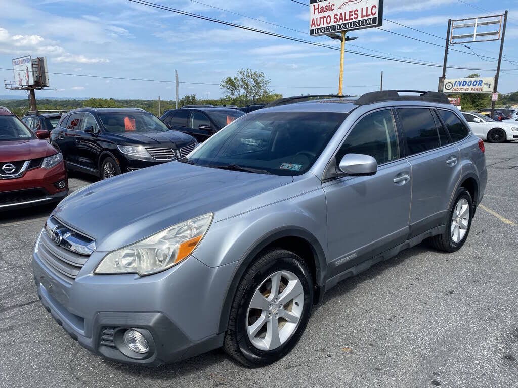 2013 SUBARU Outback
