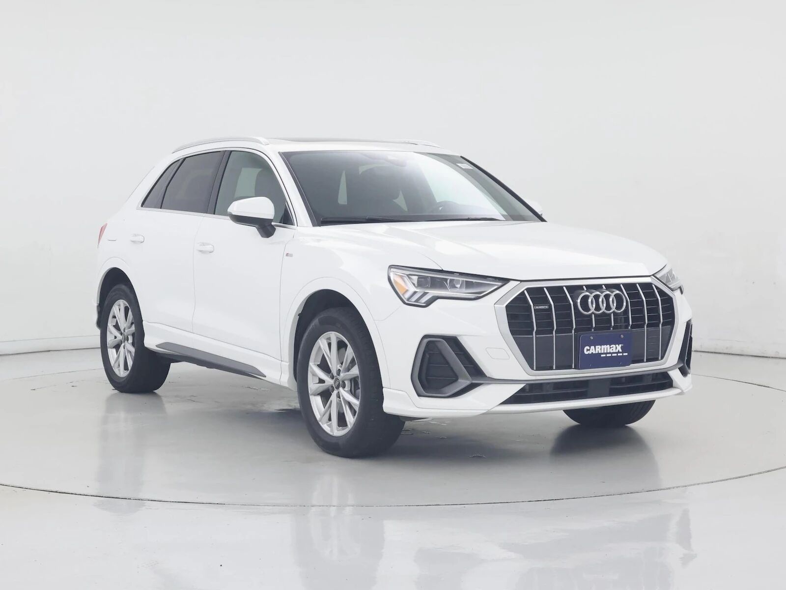 2023 Audi Q3