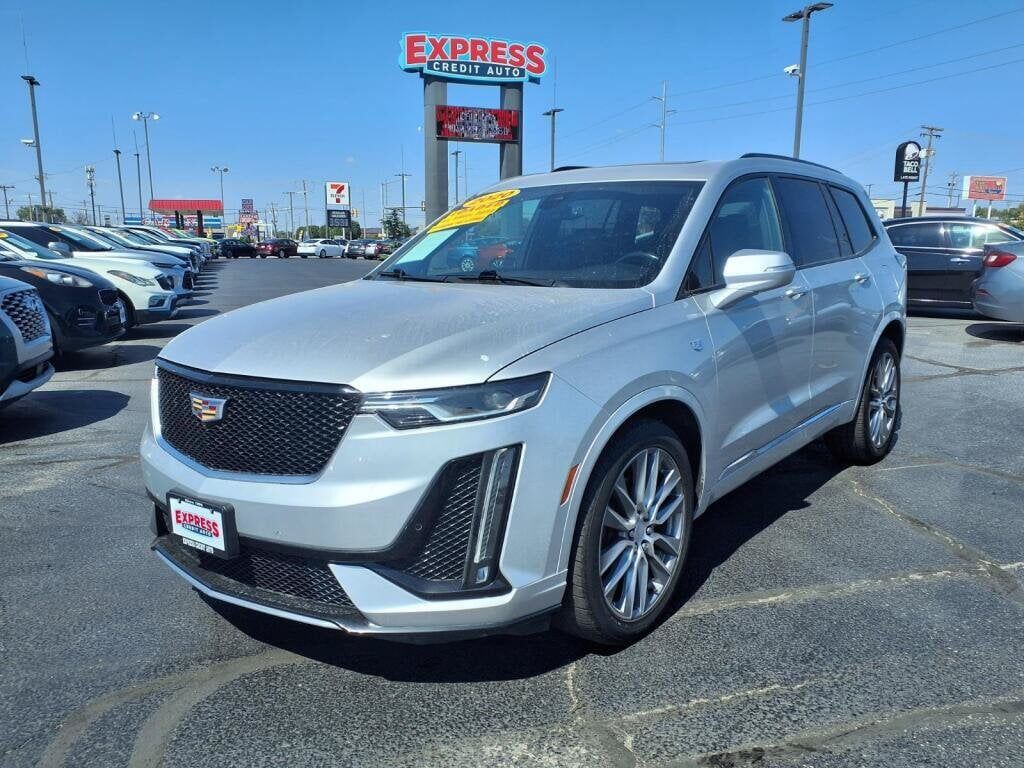 2020 CADILLAC XT6