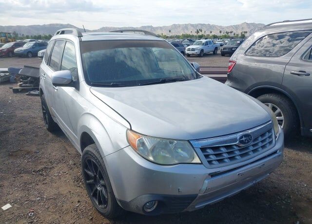 2011 SUBARU Forester