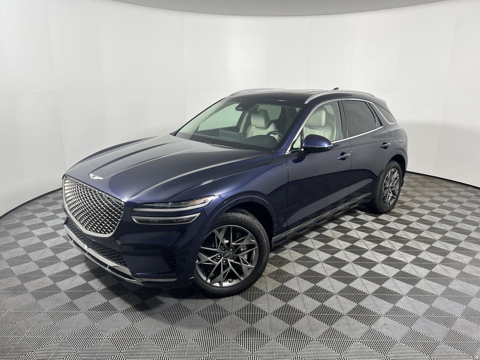 2024 GENESIS GV70