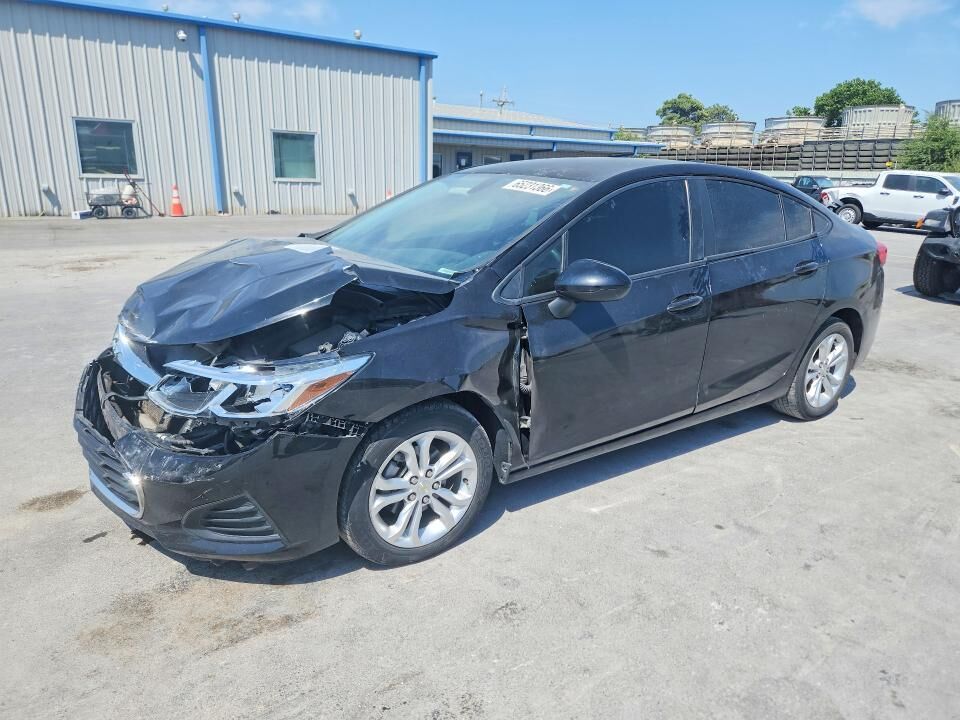 2019 CHEVROLET Cruze