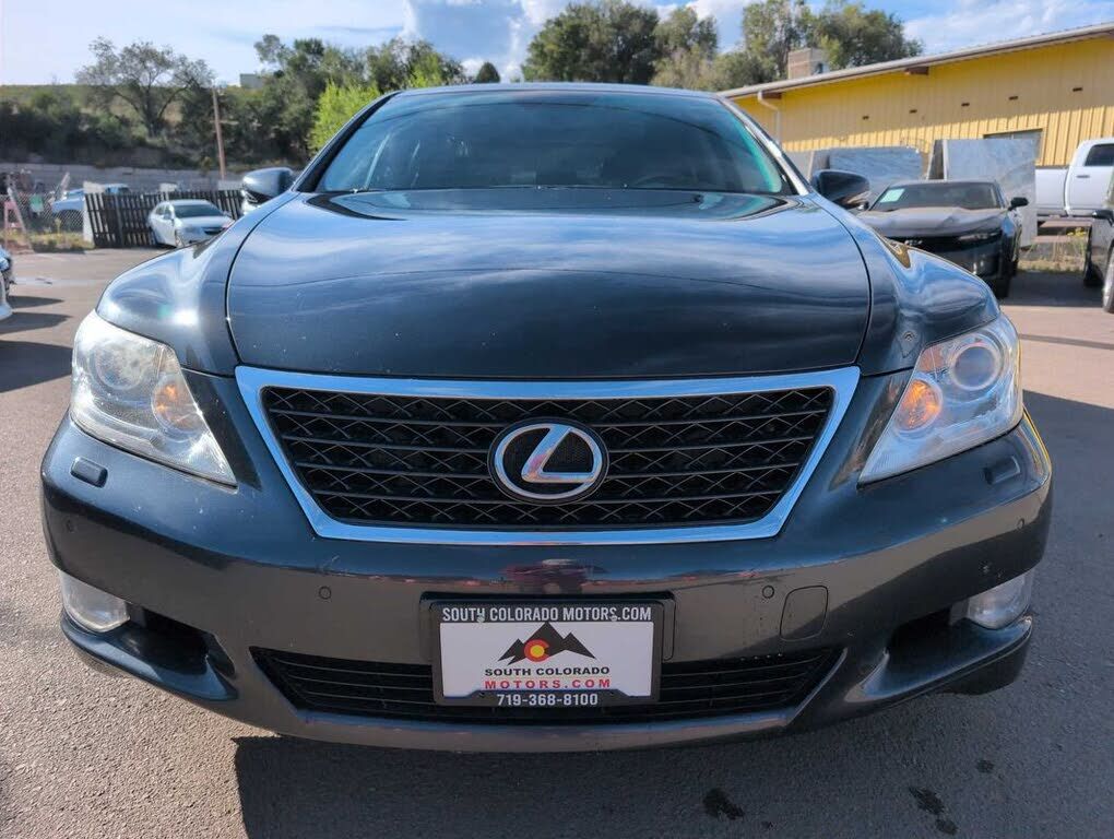 2011 Lexus LS
