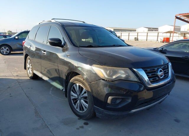 2020 NISSAN Pathfinder