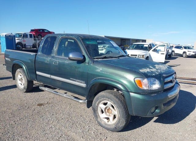 2003 TOYOTA Tundra