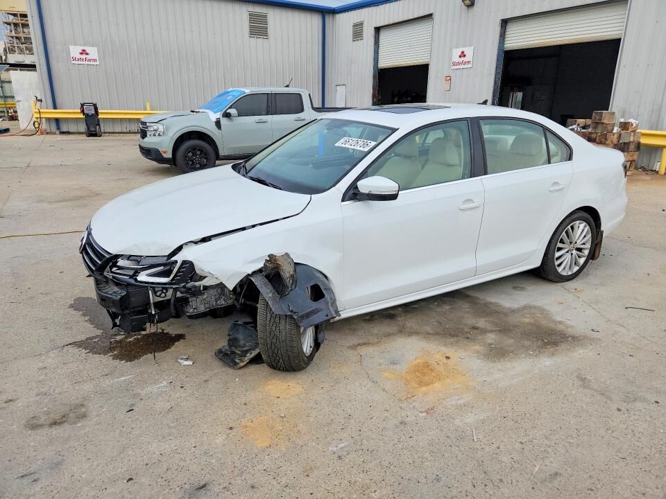 2016 VOLKSWAGEN Jetta