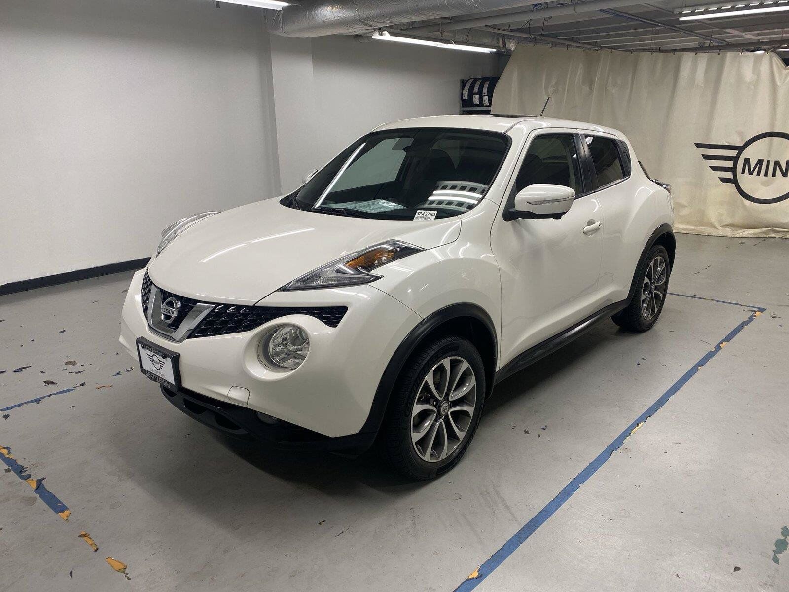 2017 NISSAN Juke