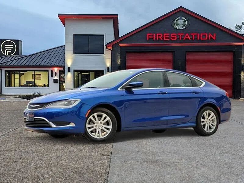 2016 CHRYSLER 200