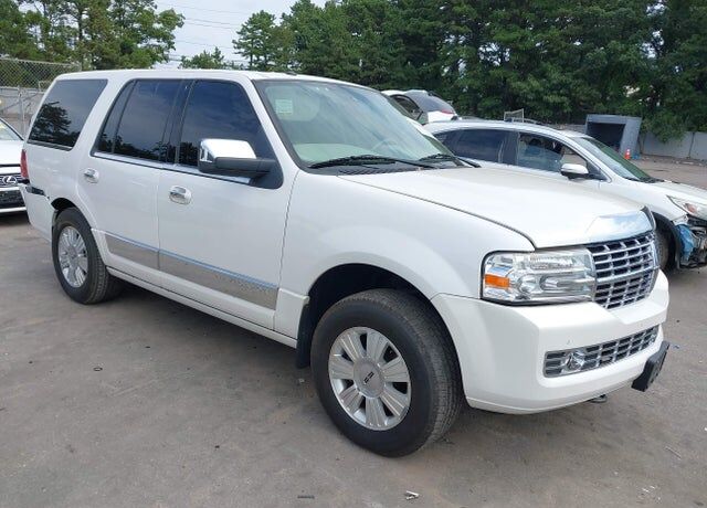 2010 LINCOLN Navigator