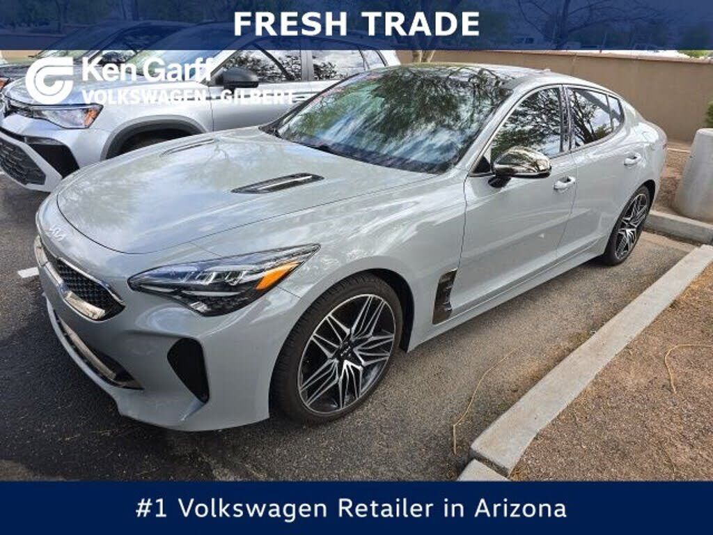 2022 KIA Stinger