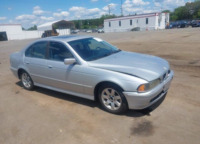 2002 BMW 5 Series