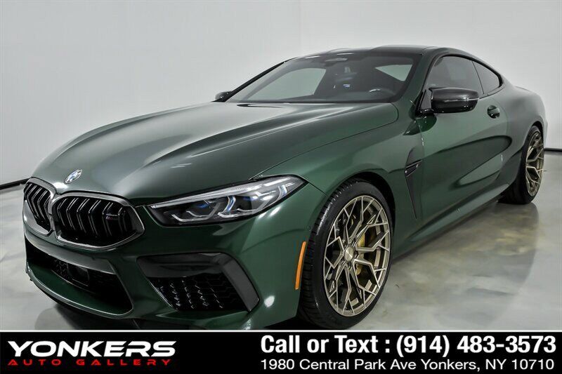 2022 BMW M8