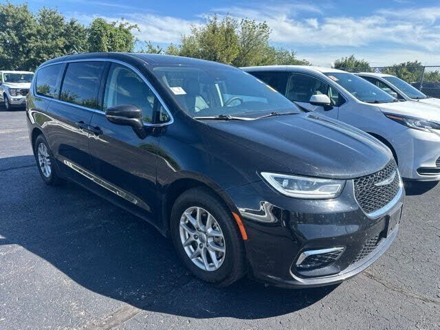 2024 CHRYSLER Pacifica