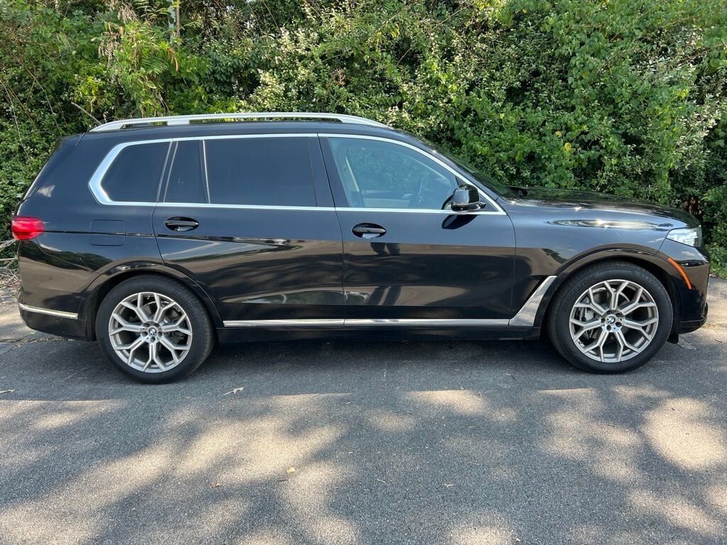 2019 BMW X7