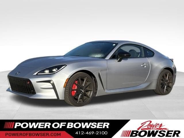 2025 TOYOTA GR86