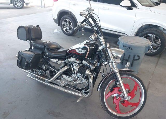 2003 HARLEY DAVIDSON Sportster 1200 Custom