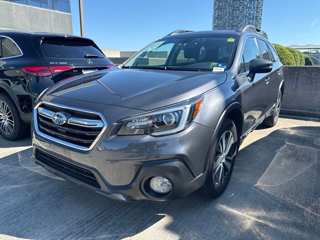 2018 SUBARU Outback