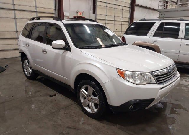 2010 SUBARU Forester