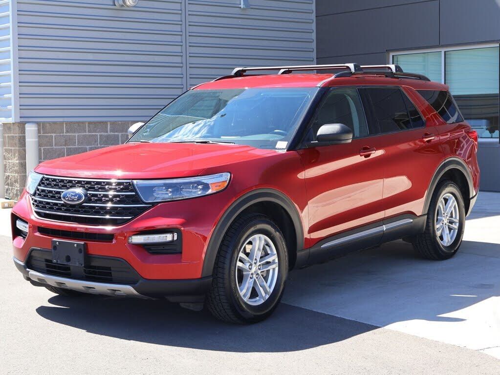2022 FORD Explorer