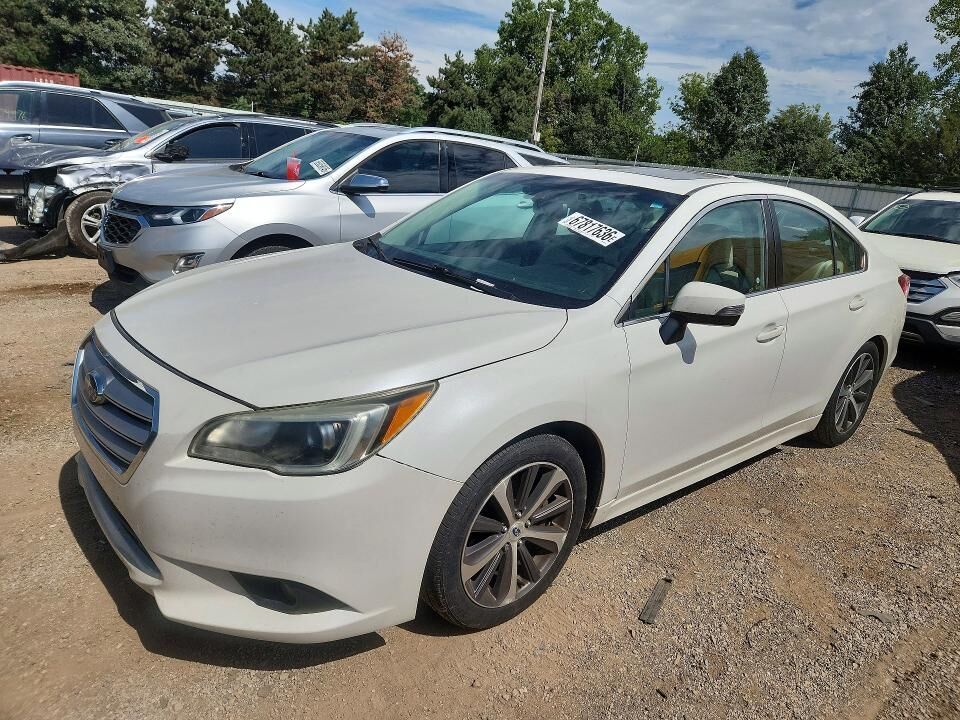 2016 SUBARU Legacy