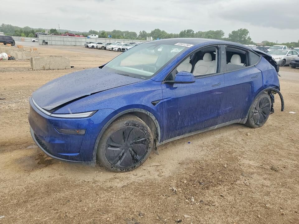 2026 TESLA Model Y