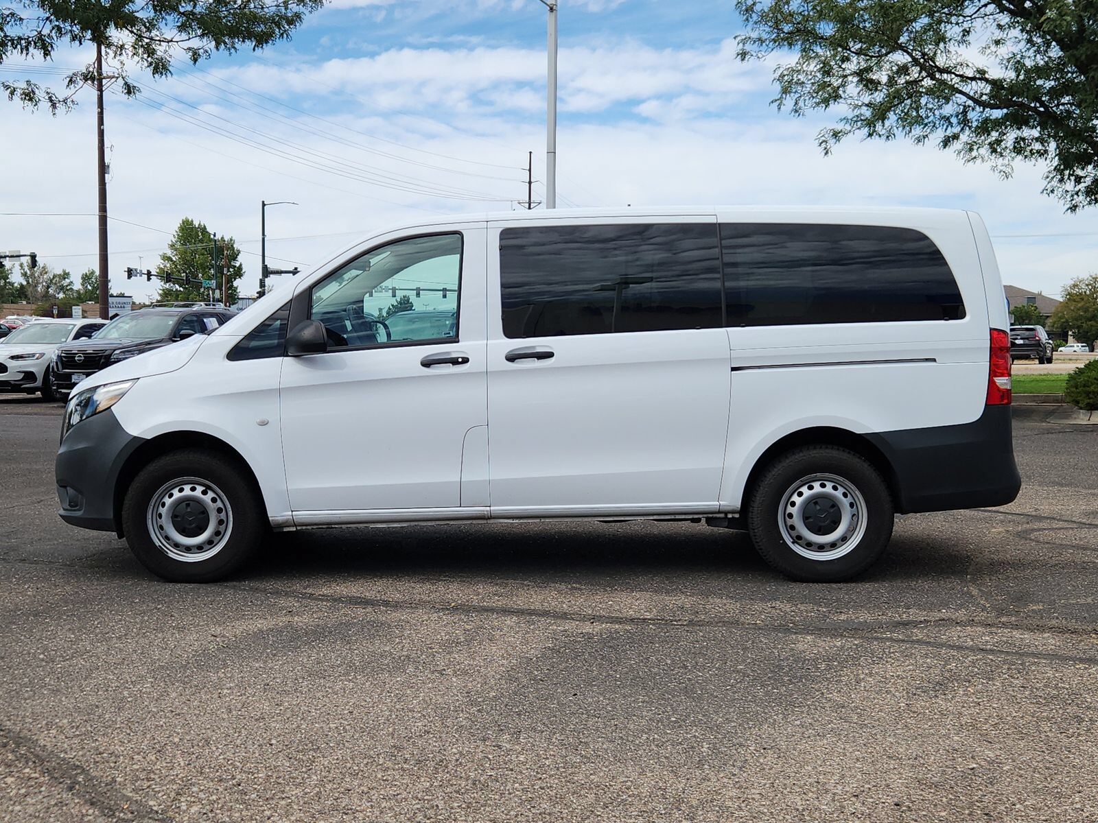 2023 Mercedes-Benz METRIS