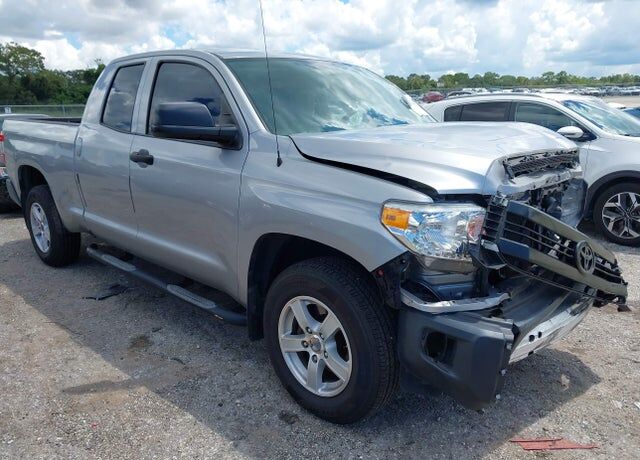 2015 TOYOTA Tundra