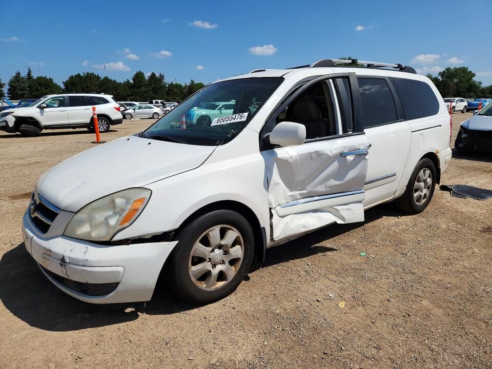 2007 HYUNDAI Entourage