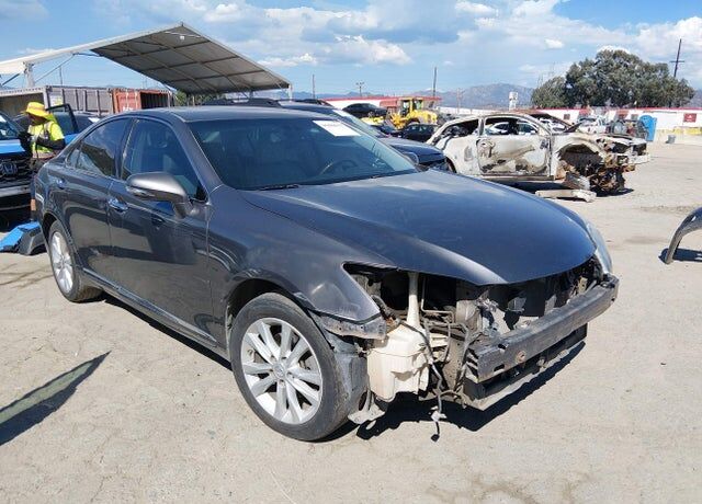 2012 LEXUS ES