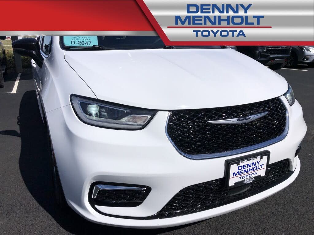 2024 CHRYSLER Pacifica