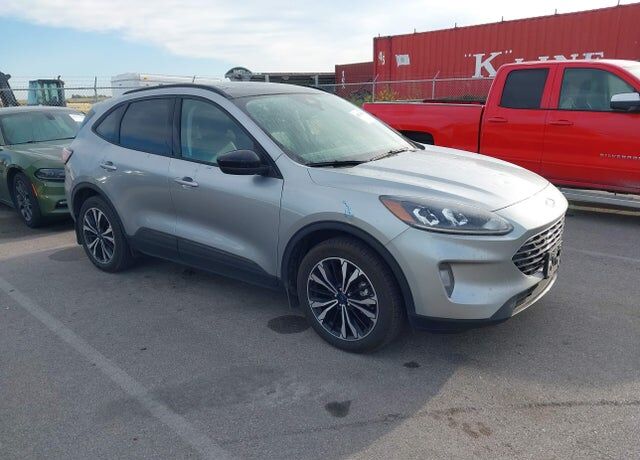 2022 FORD Escape