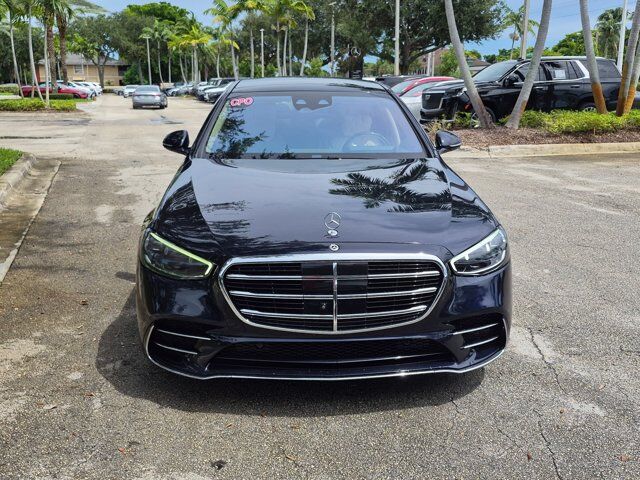 2022 Mercedes-Benz S-Class