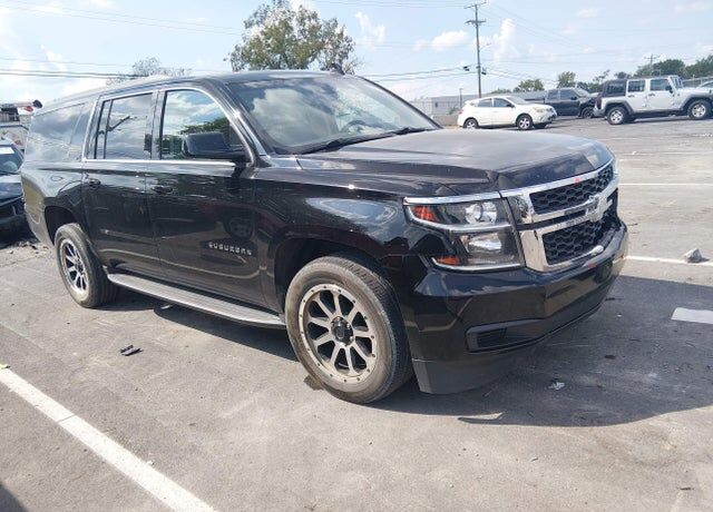 2016 CHEVROLET Suburban