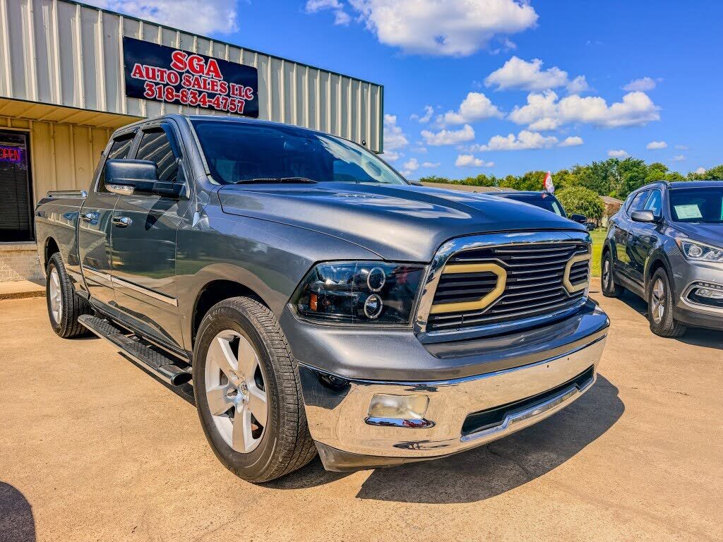 2012 DODGE Ram