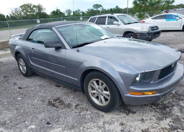 2006 FORD Mustang