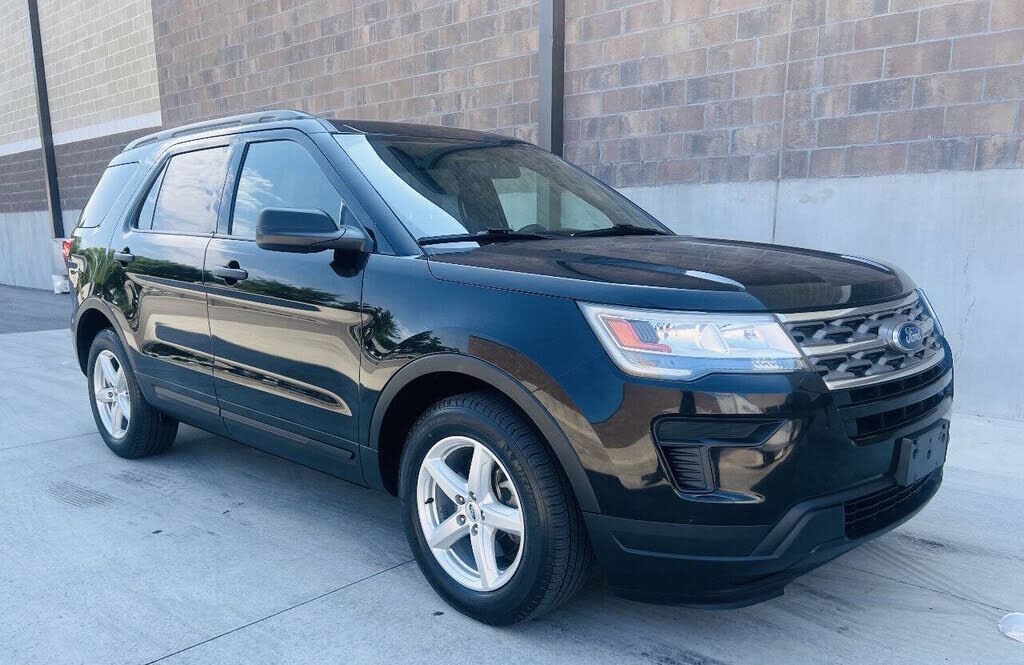 2018 FORD Explorer