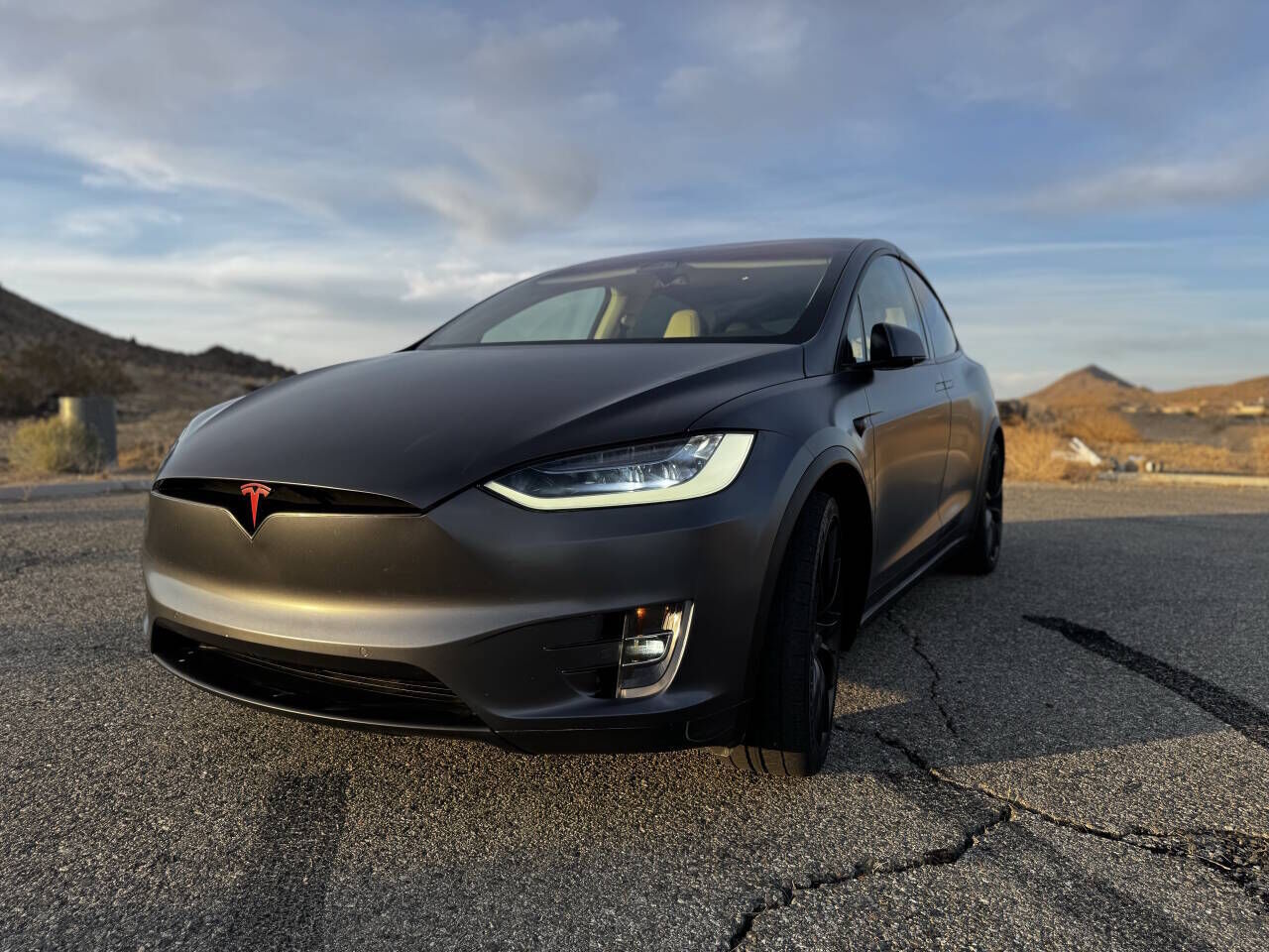 2018 TESLA Model X