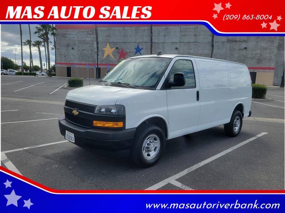 2021 CHEVROLET Express